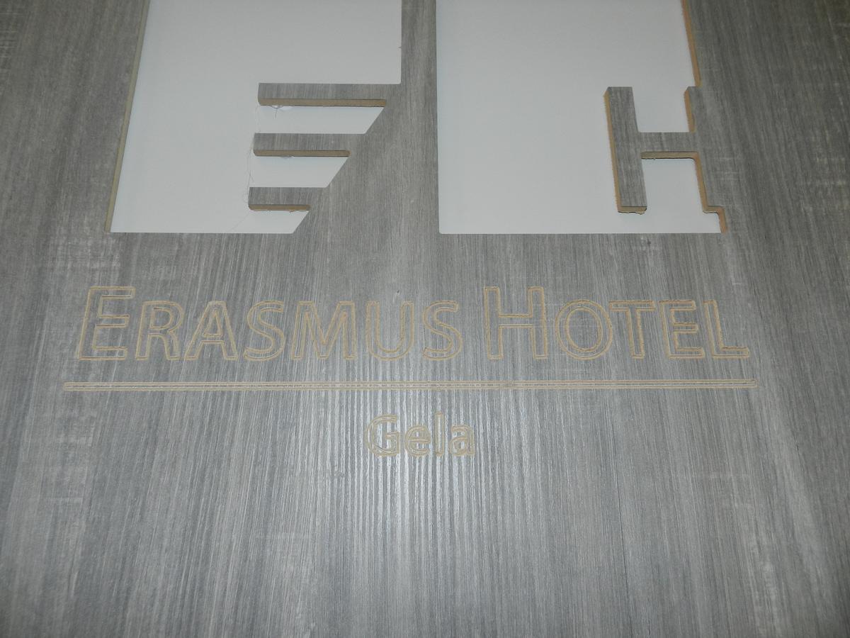 Erasmus Hotel Gela Exteriör bild